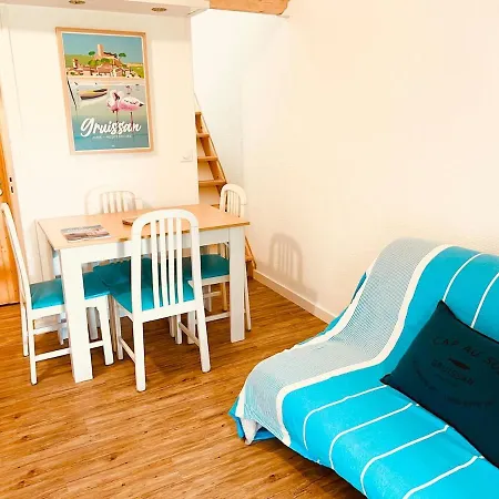Pavillon Avec Jardin Et Piscine Saisonniere Holiday home *