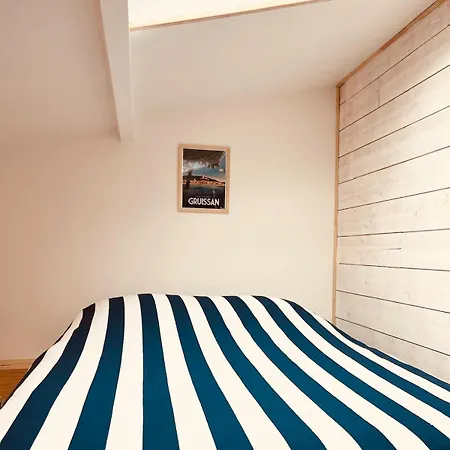 Holiday home Pavillon Avec Jardin Et Piscine Saisonniere Gruissan